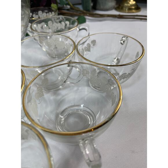Vintage Anchor Hocking Punch Bowl Set with 12 Cups - Gold Rim and Grape Leaves - Picture 12 of 13